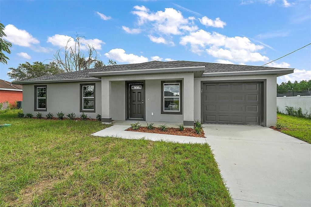 Photo of 35 Juniper Track, Ocala, FL 34472 (MLS # OM723899)