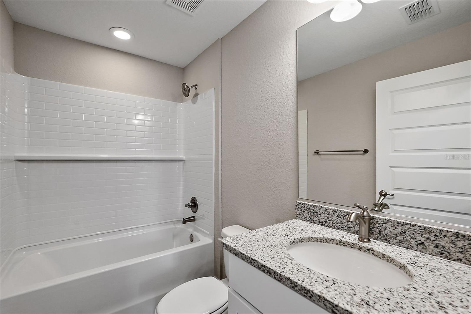 SILVER SPRINGS SHORES - Residential