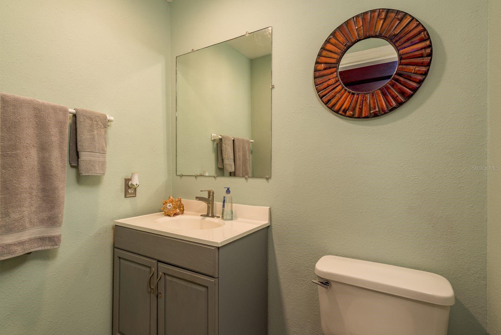 SHADOW OAKS - Residential