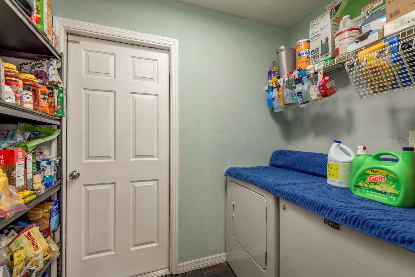 SHADOW OAKS - Residential