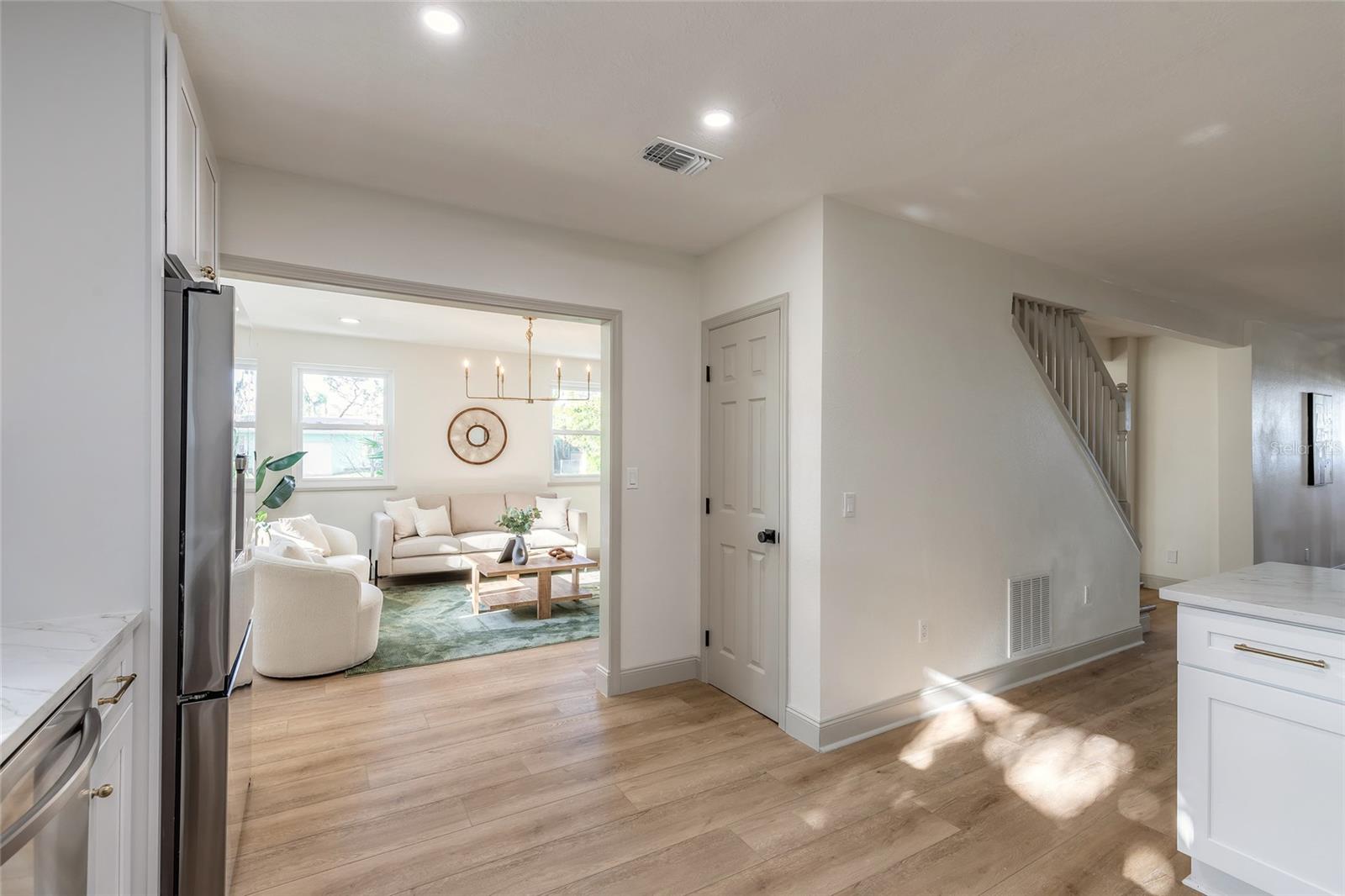 RAY MAR HEIGHTS BELLEWOOD - Residential