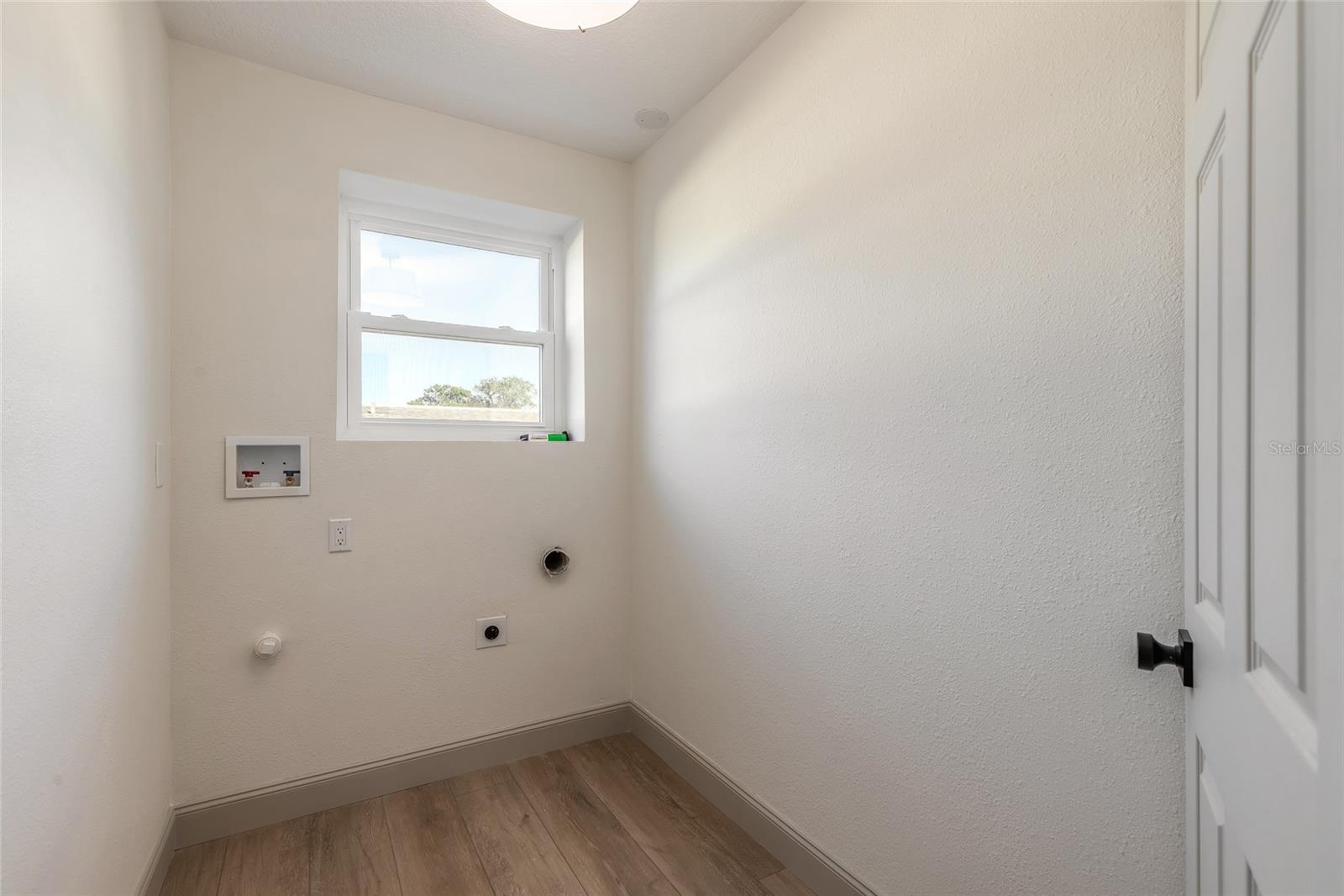 RAY MAR HEIGHTS BELLEWOOD - Residential