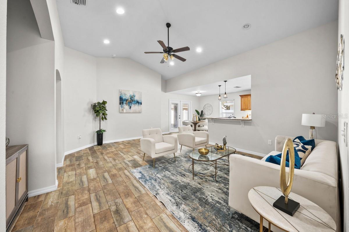 SADDLEWOOD - Residential