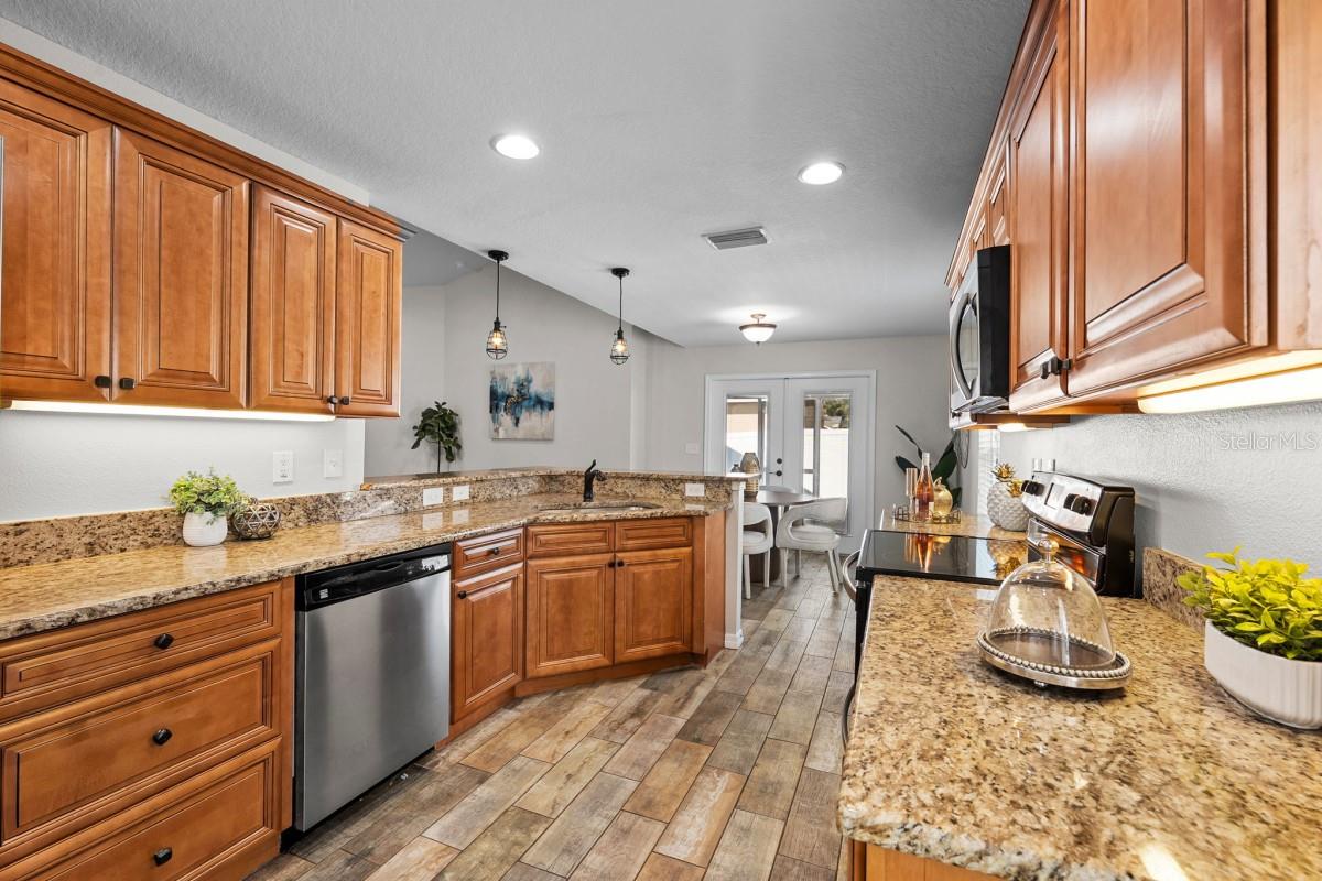 SADDLEWOOD - Residential