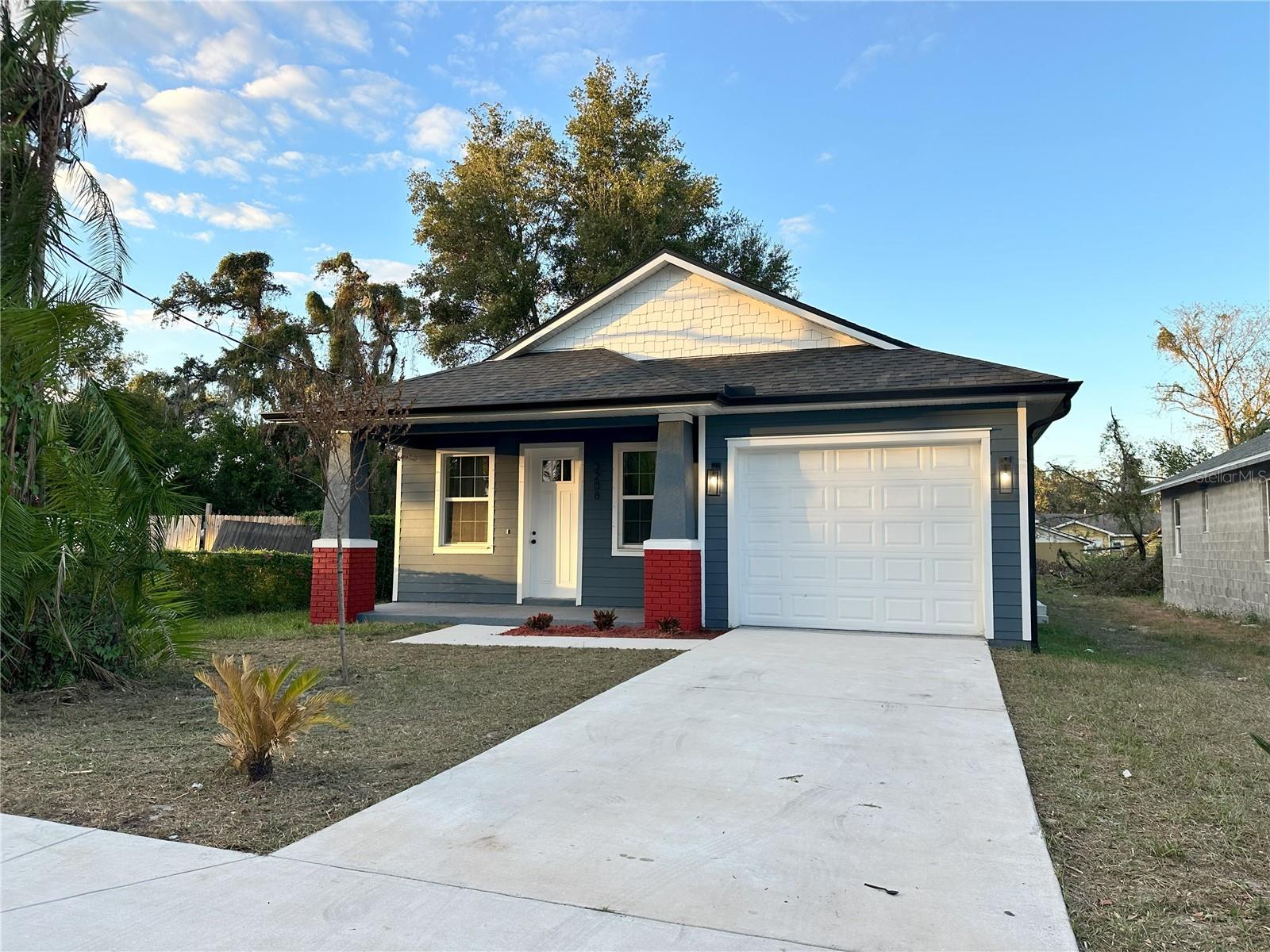 3208 DELEUIL AVENUE