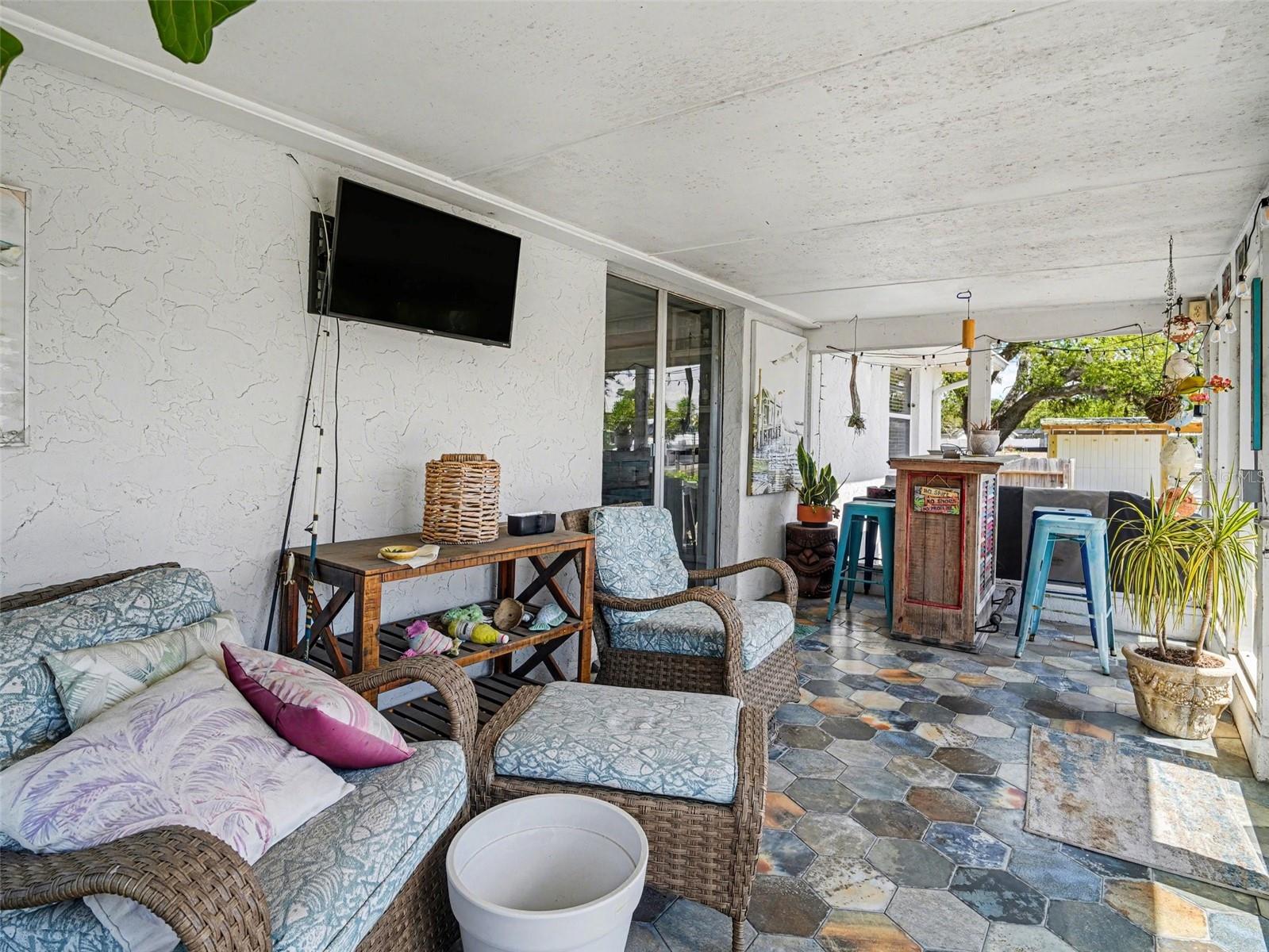 WHITFIELD ESTATES ON SARASOTA BAY BLKS - Residential