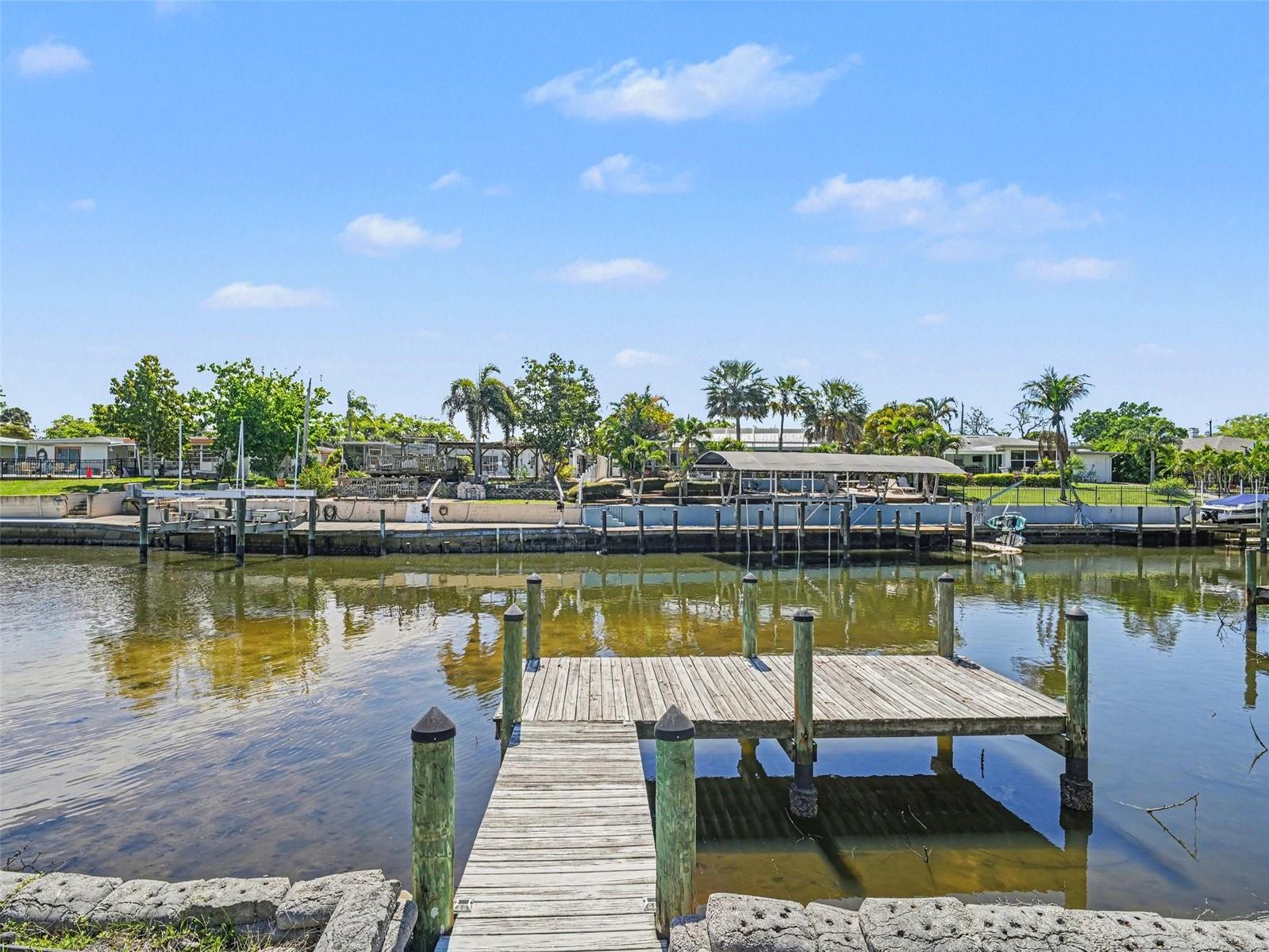 WHITFIELD ESTATES ON SARASOTA BAY BLKS - Residential
