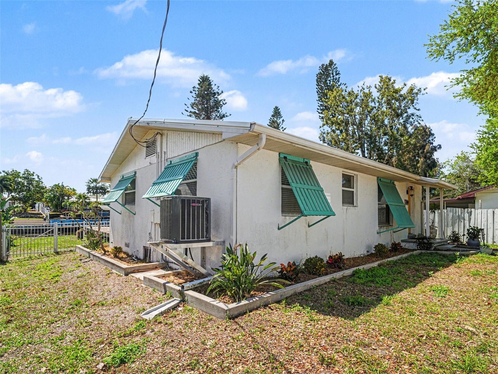 WHITFIELD ESTATES ON SARASOTA BAY BLKS - Residential