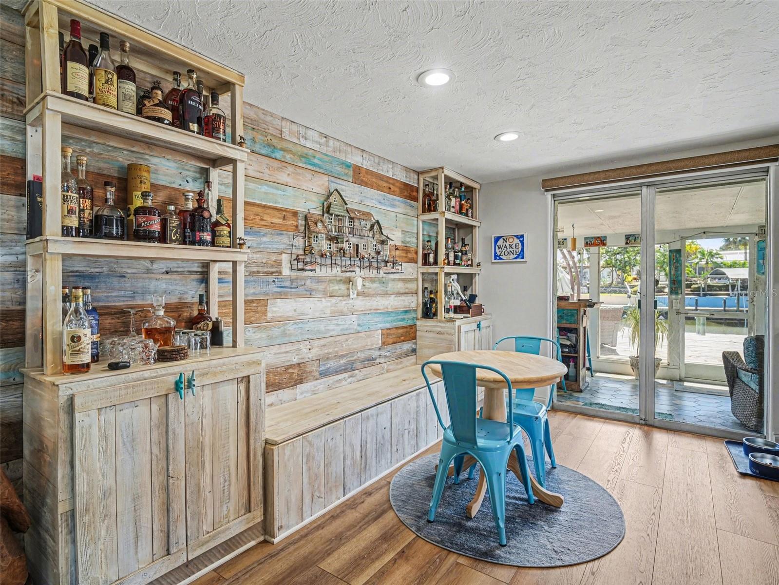 WHITFIELD ESTATES ON SARASOTA BAY BLKS - Residential