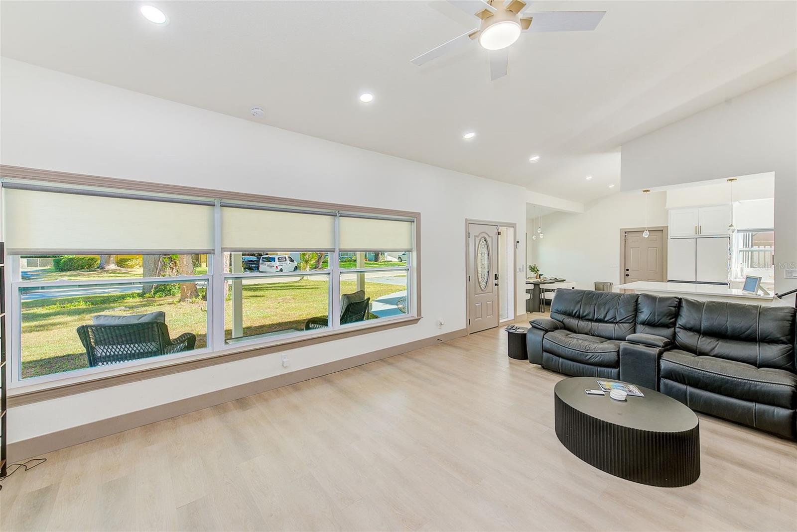 SUBURBAN ESTATES 2ND ADD - Residential