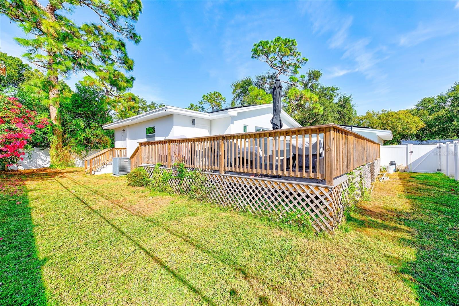 SUBURBAN ESTATES 2ND ADD - Residential