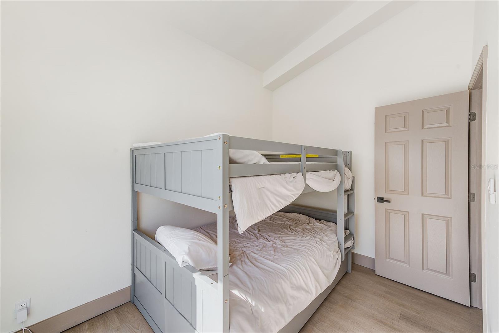 SUBURBAN ESTATES 2ND ADD - Residential