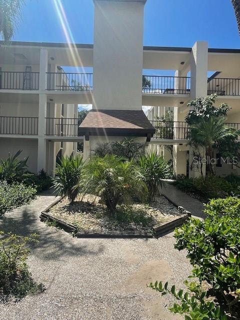 CHATEAU BELLEAIR CONDO - Residential