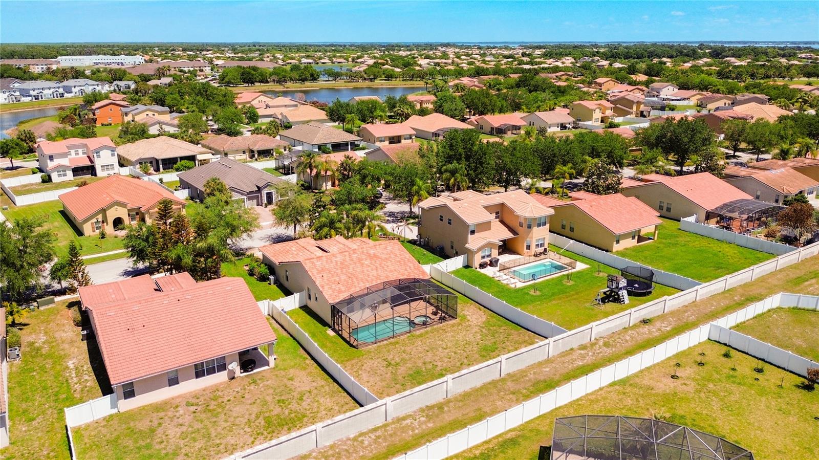 BELLALAGO PH 7L - Residential