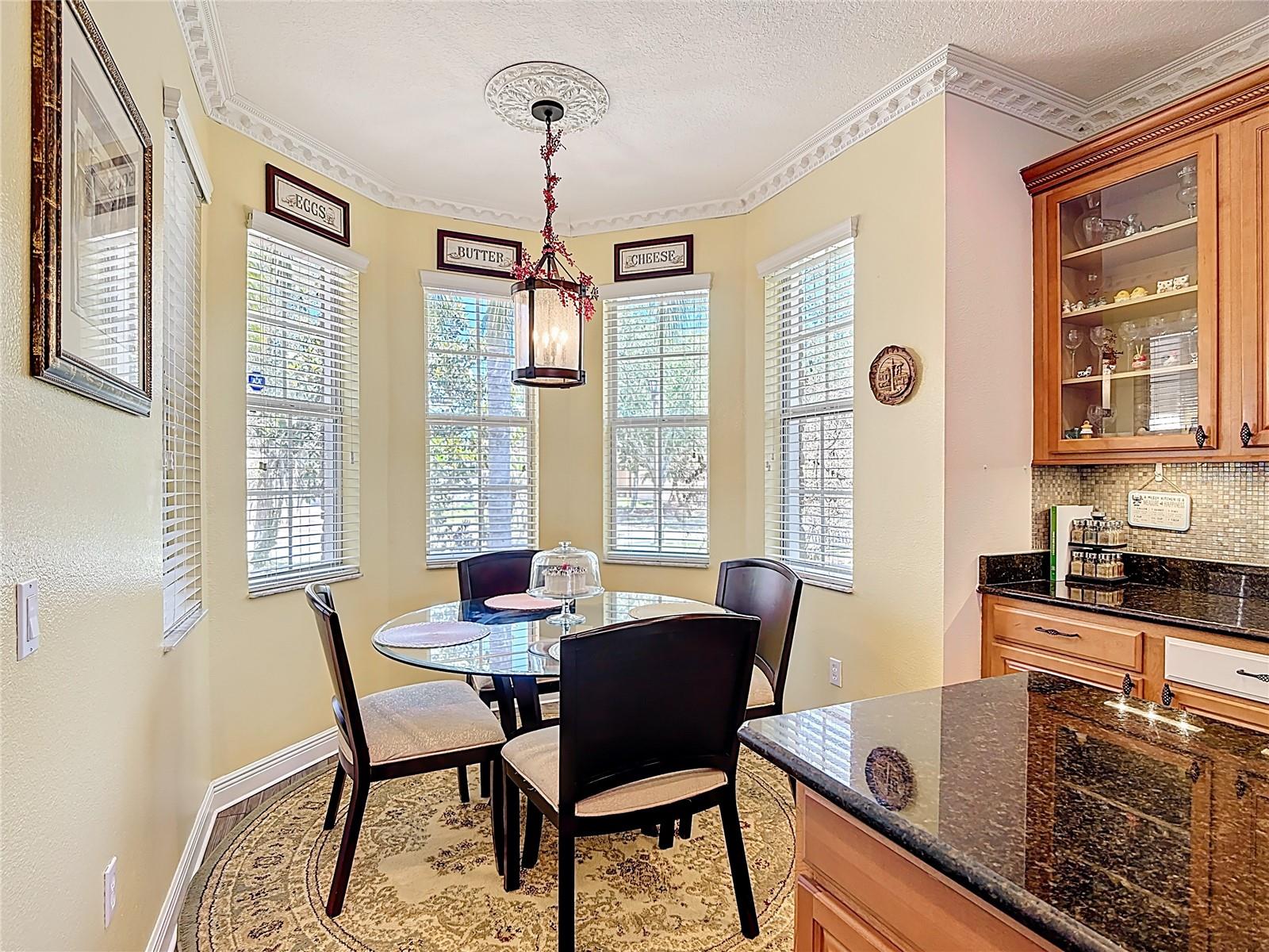 BELLALAGO PH 7L - Residential