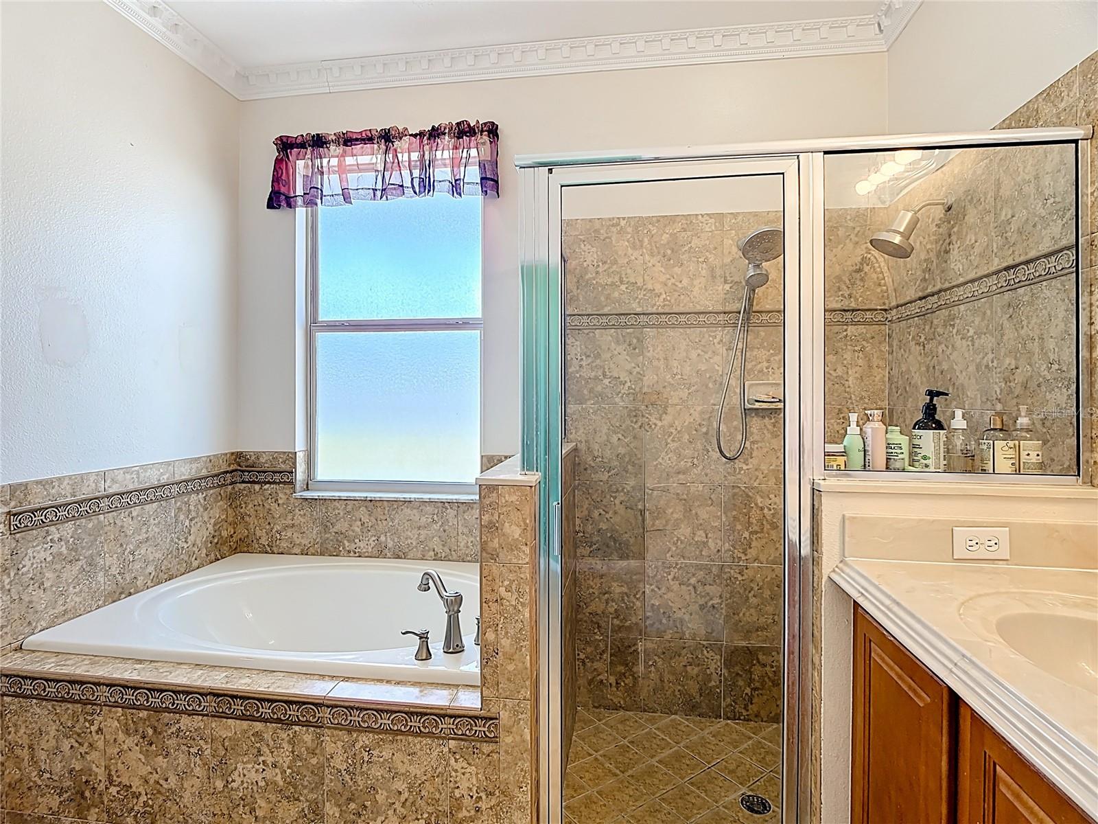 BELLALAGO PH 7L - Residential