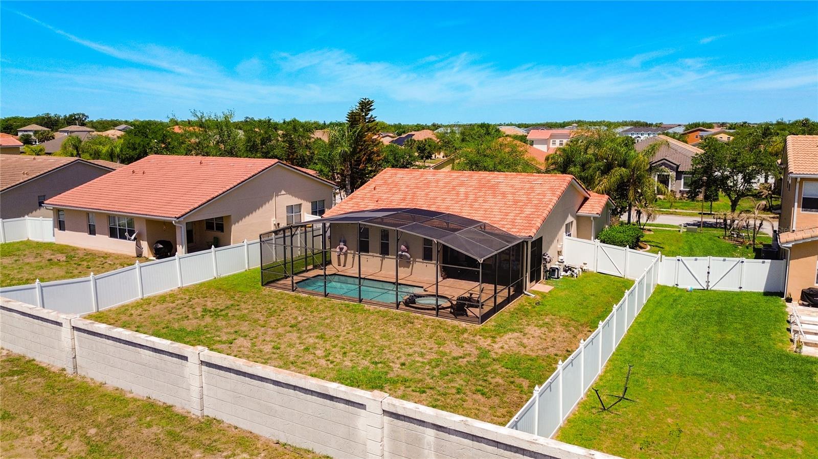 BELLALAGO PH 7L - Residential