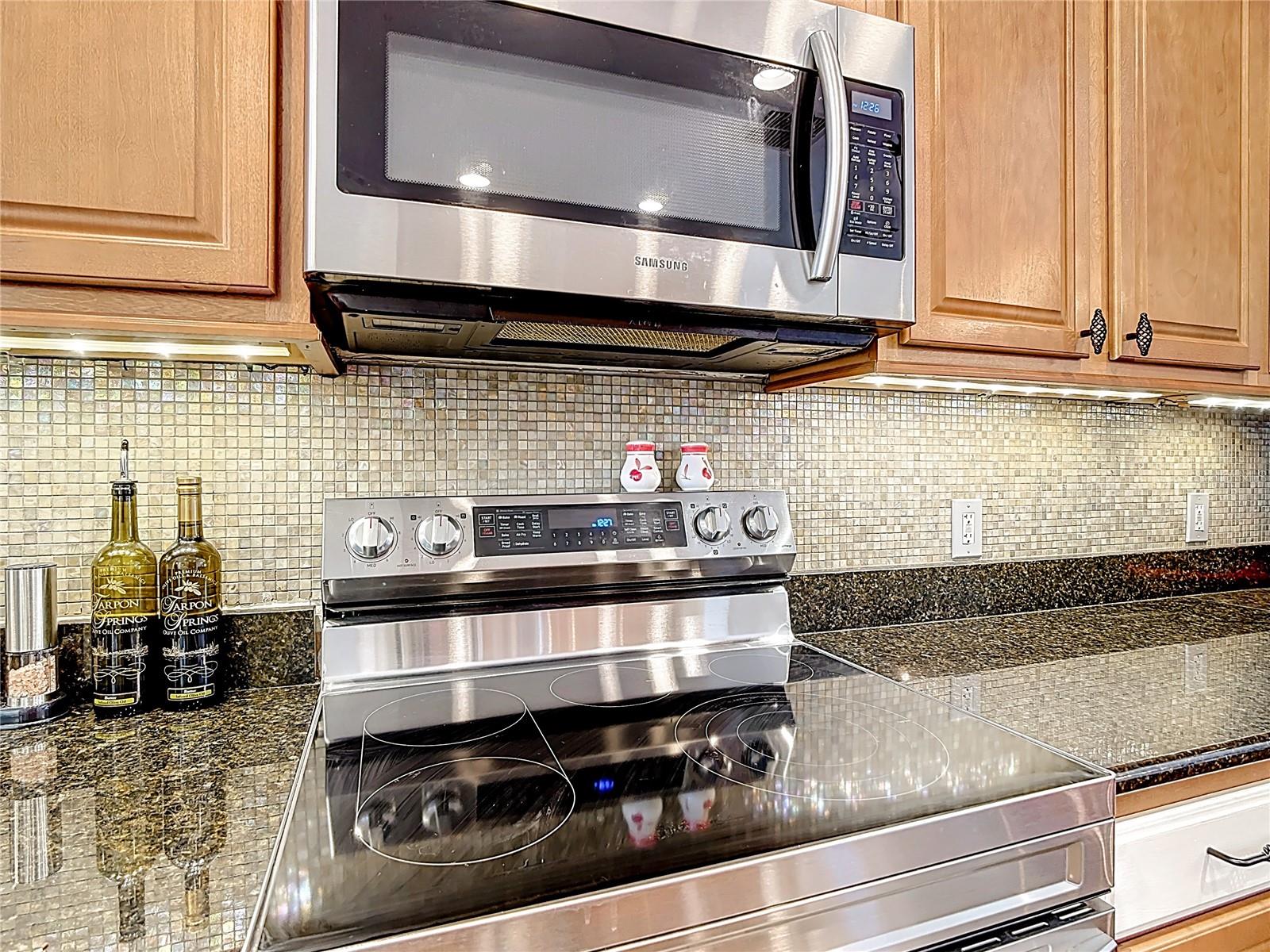 BELLALAGO PH 7L - Residential