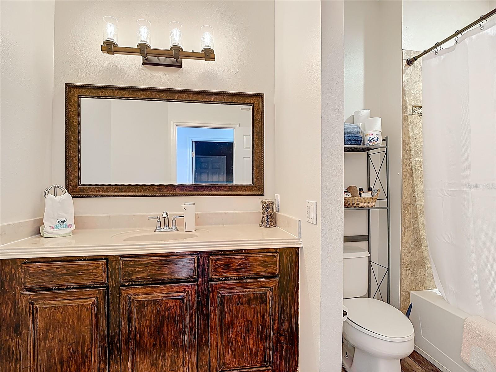 BELLALAGO PH 7L - Residential