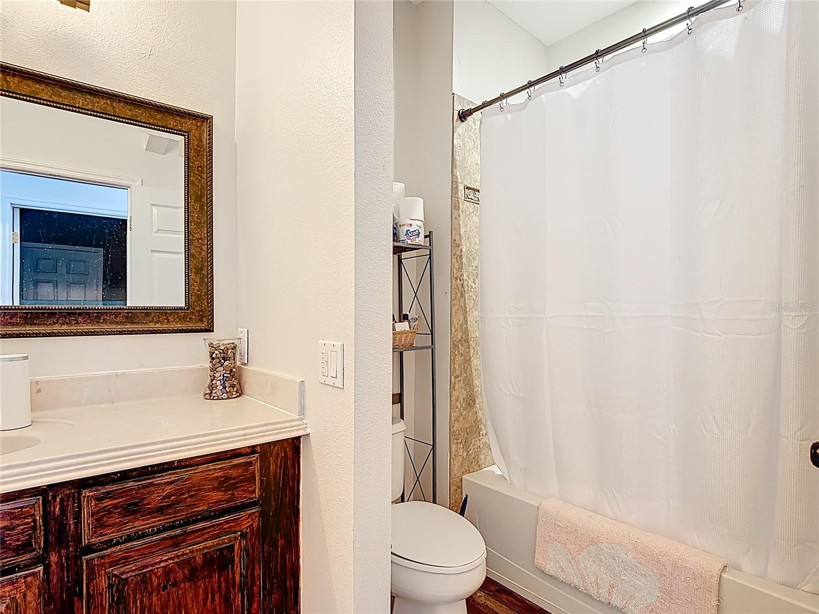 BELLALAGO PH 7L - Residential