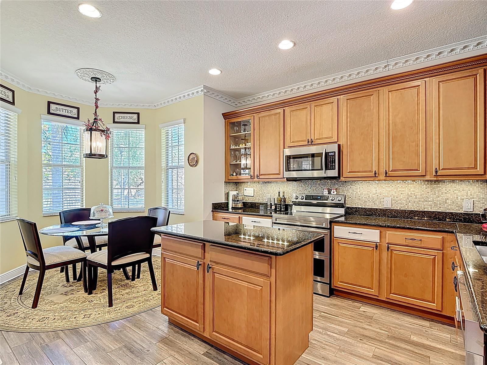 BELLALAGO PH 7L - Residential