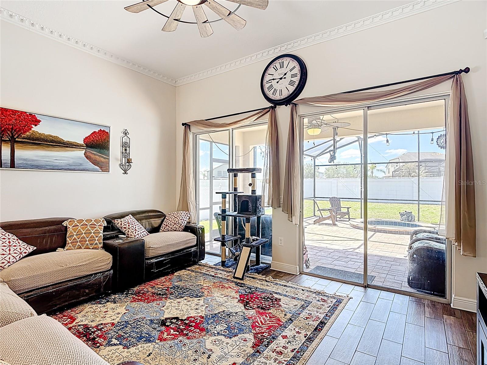 BELLALAGO PH 7L - Residential