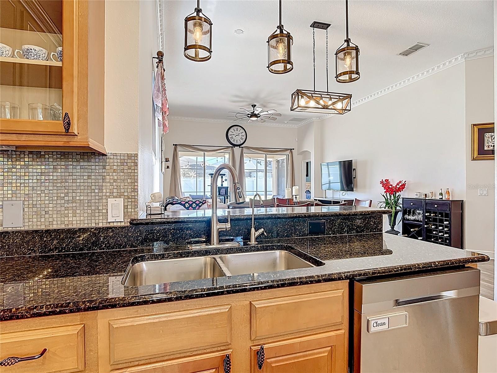 BELLALAGO PH 7L - Residential