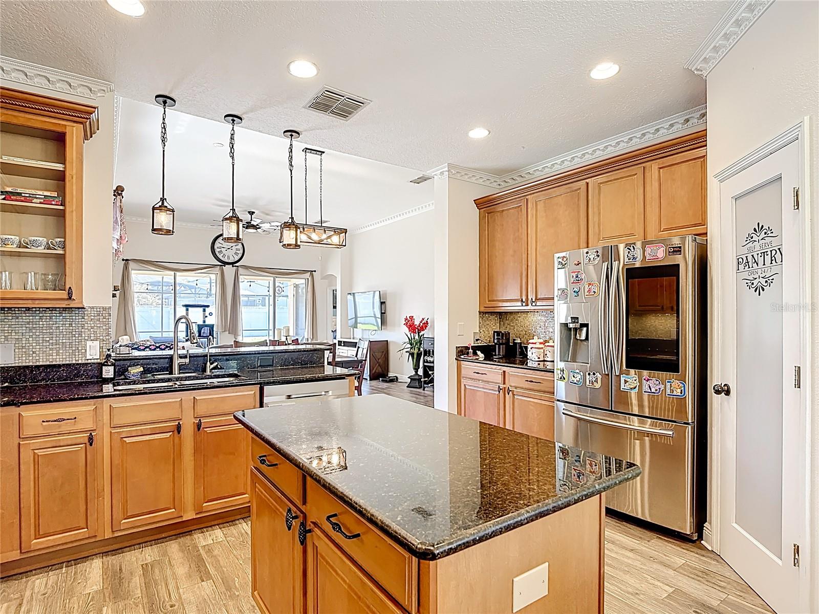 BELLALAGO PH 7L - Residential