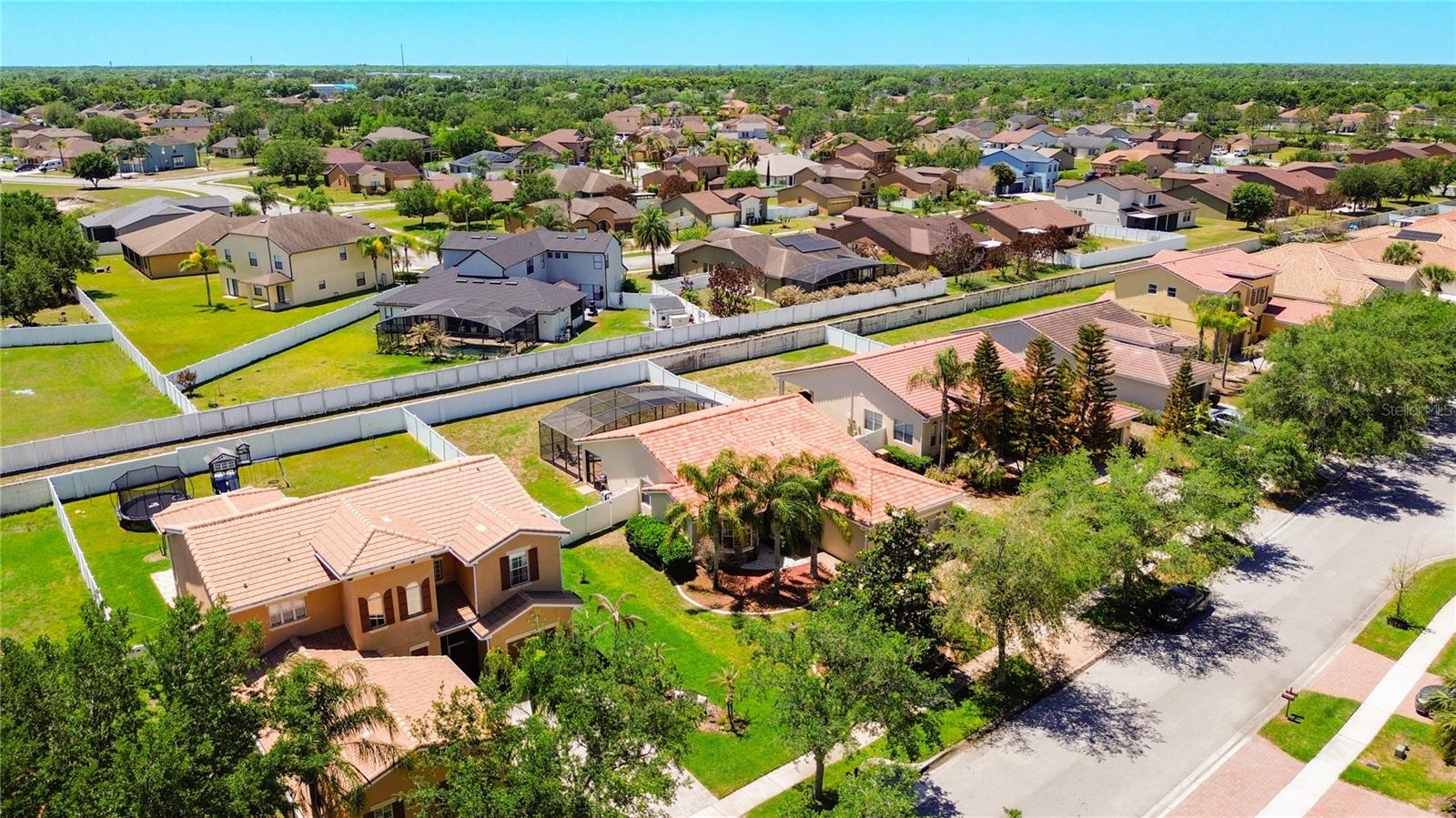 BELLALAGO PH 7L - Residential