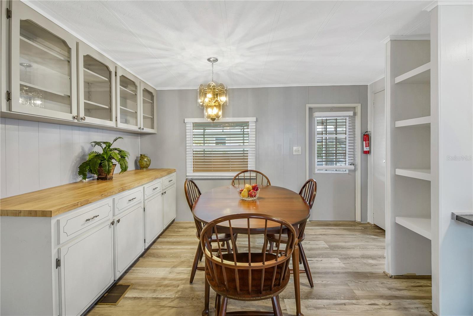 HARBOR OAKS HOMEOWNERS - Residential