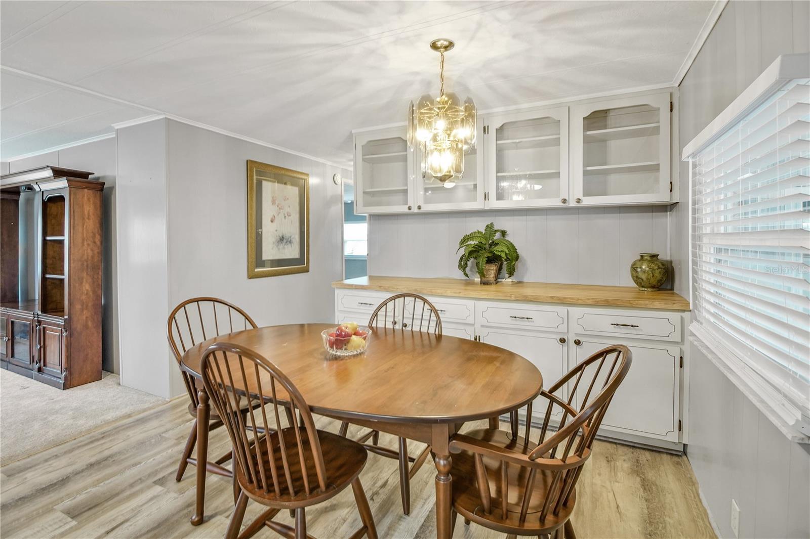 HARBOR OAKS HOMEOWNERS - Residential