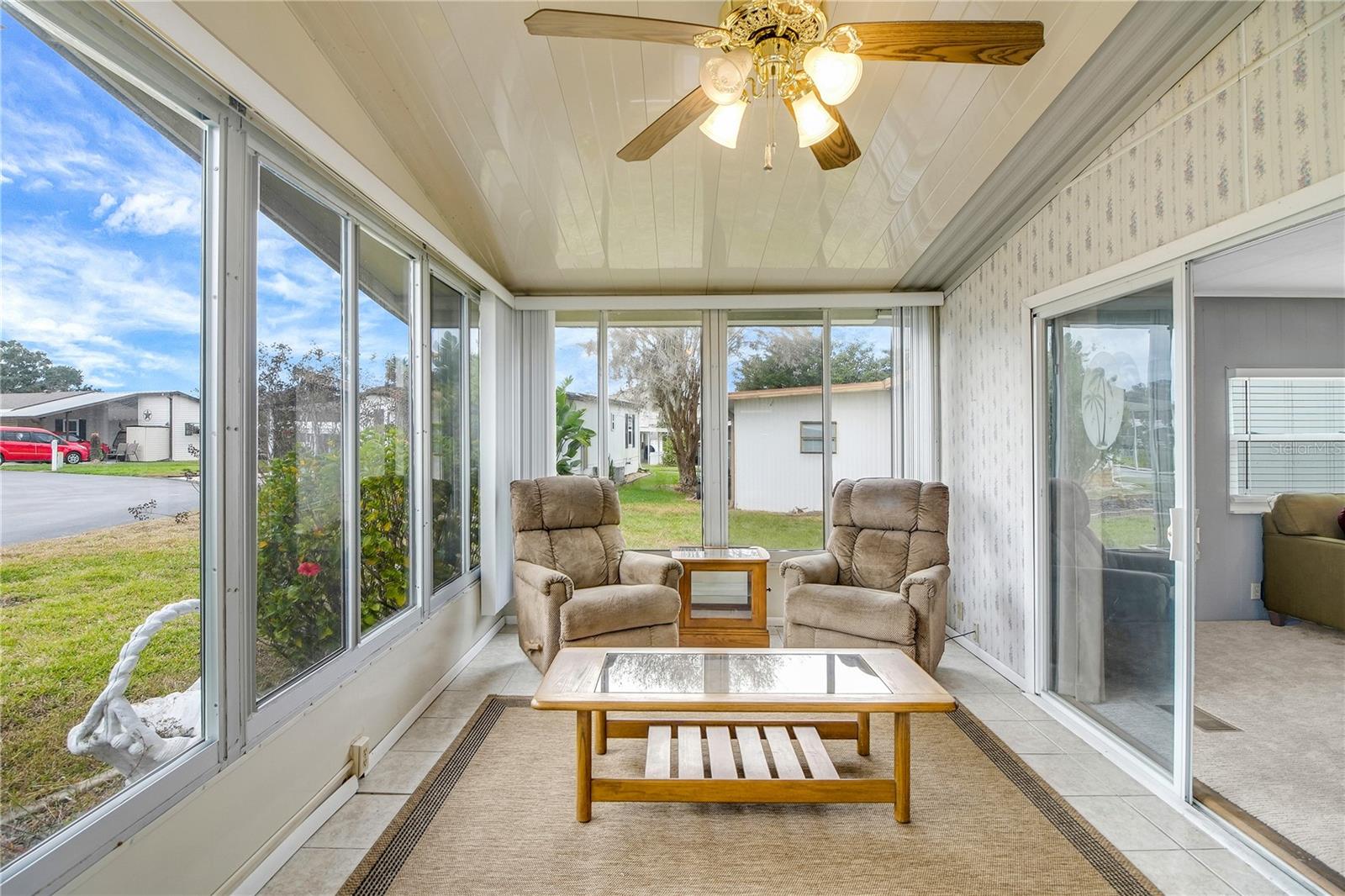 HARBOR OAKS HOMEOWNERS - Residential