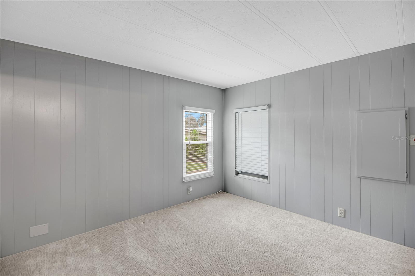 HARBOR OAKS HOMEOWNERS - Residential