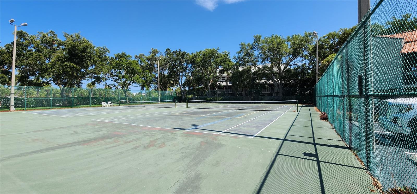 WANDER RESIDENCES OF TIERRA VERDE - Residential Lease