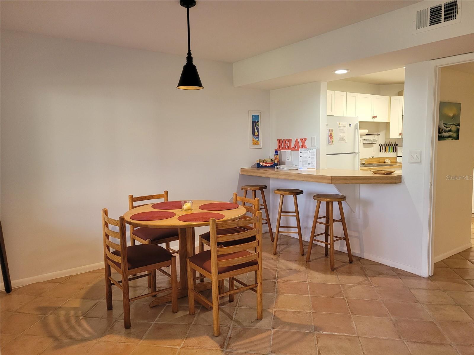 WANDER RESIDENCES OF TIERRA VERDE - Residential Lease