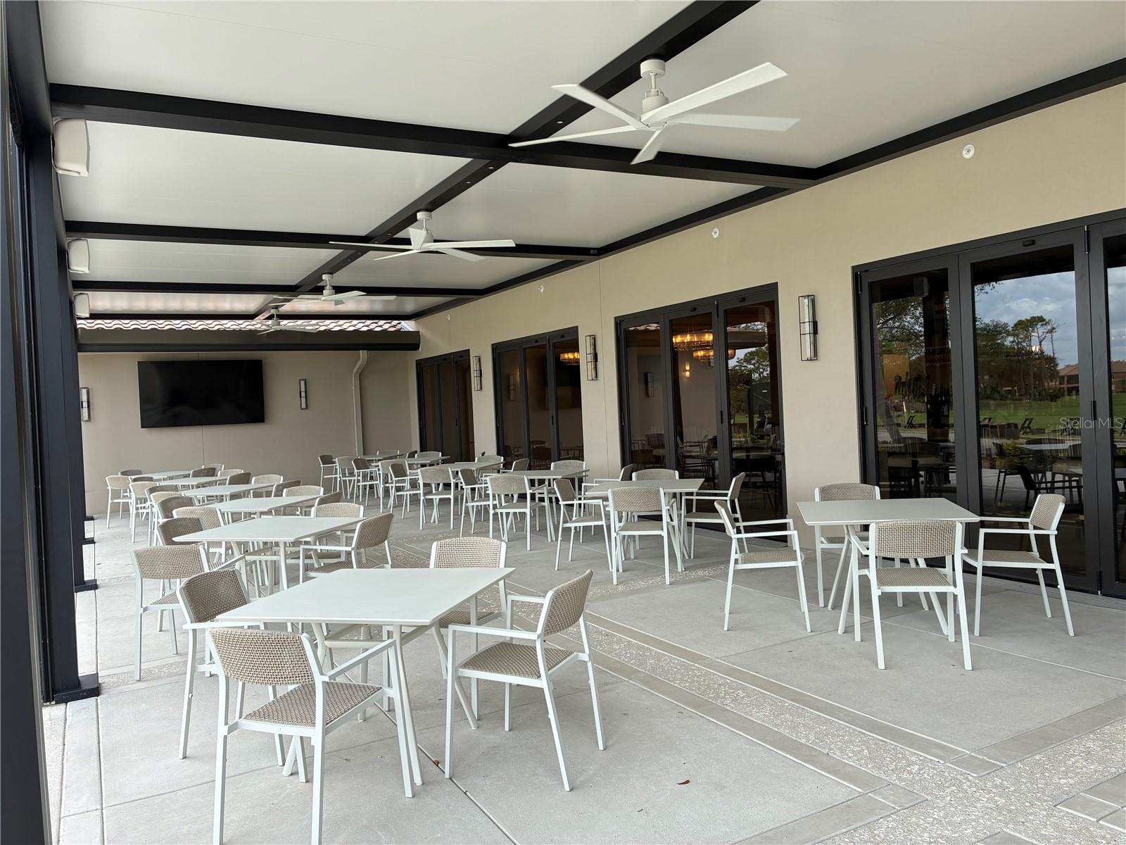 RIVER STRAND GOLF AND COUNTRY CLUB - Residential