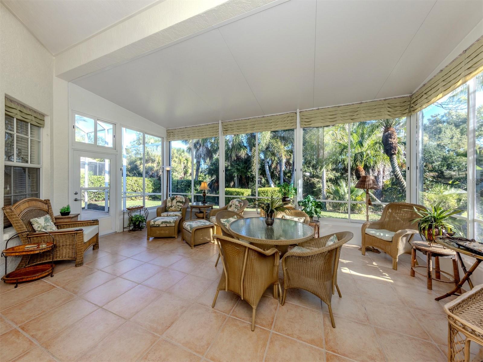 SAWGRASS - Residential