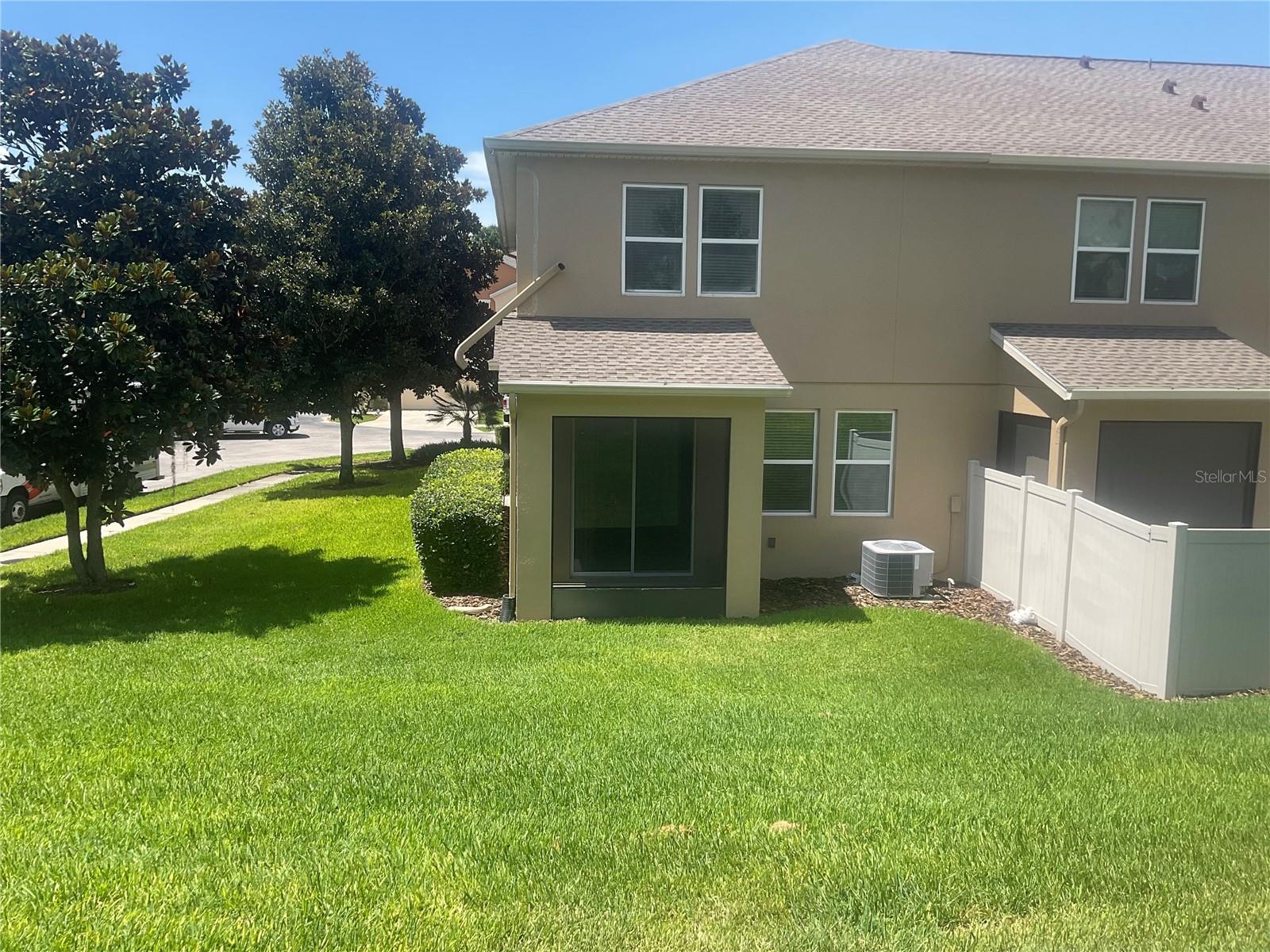 1383 GLENLEIGH DRIVE