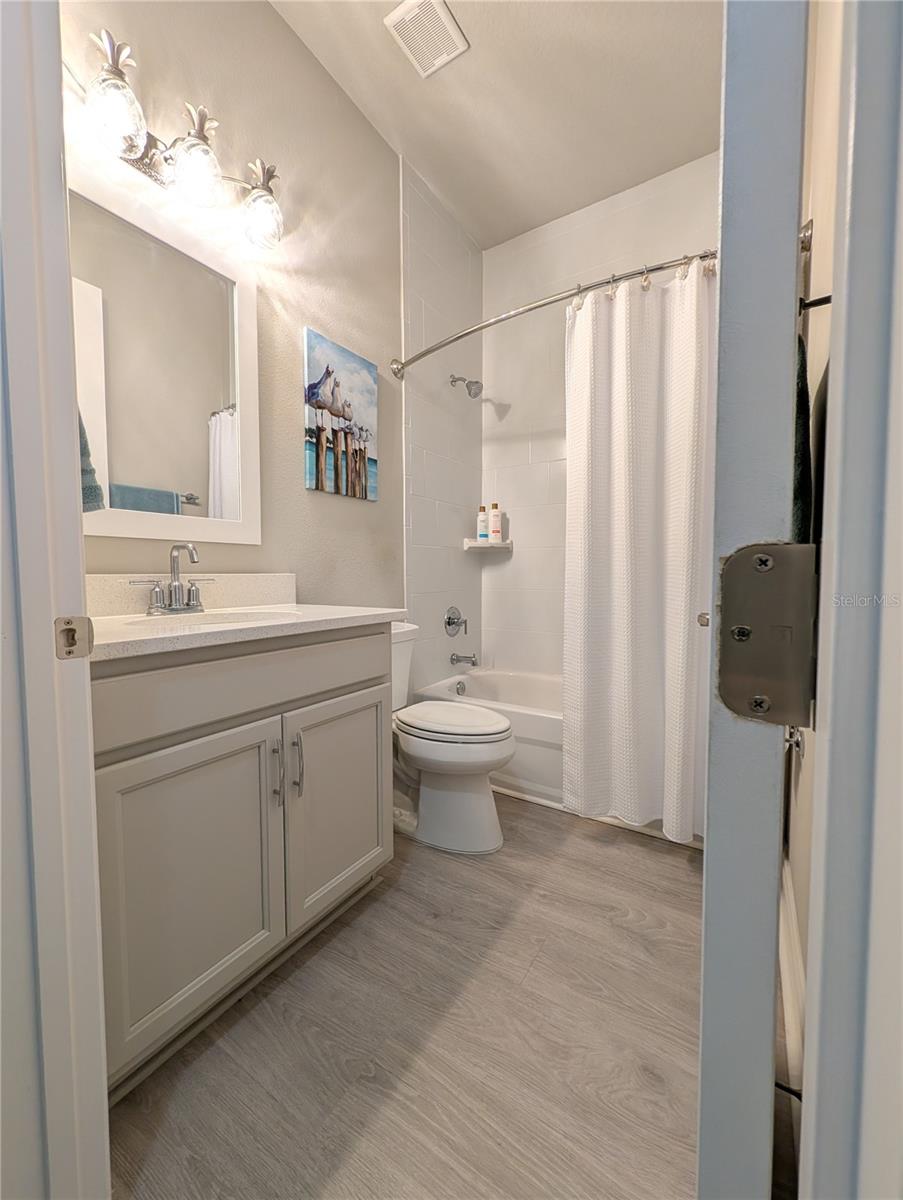 RESERVE/VICTORIA-PH 1 - Residential