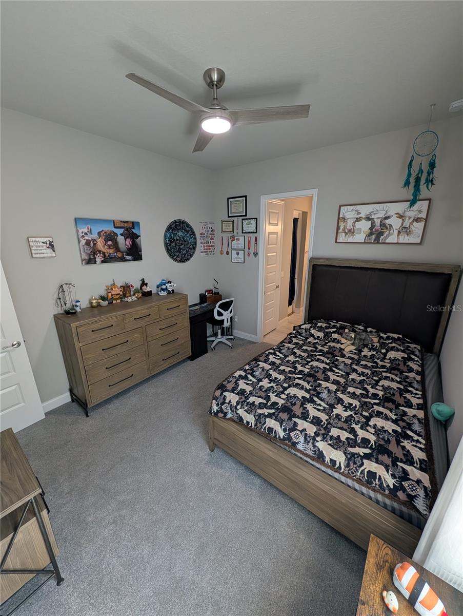 RESERVE/VICTORIA-PH 1 - Residential