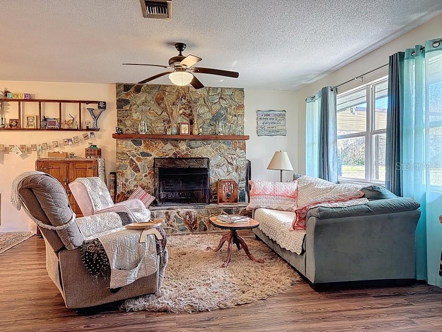 FRED SCHMIDT UNREC SUB - Residential