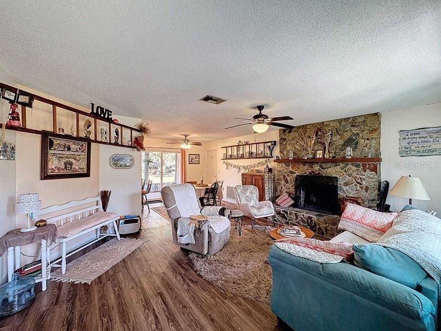 FRED SCHMIDT UNREC SUB - Residential