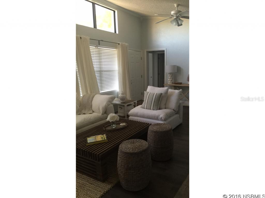 Riverwalk Condo - Residential