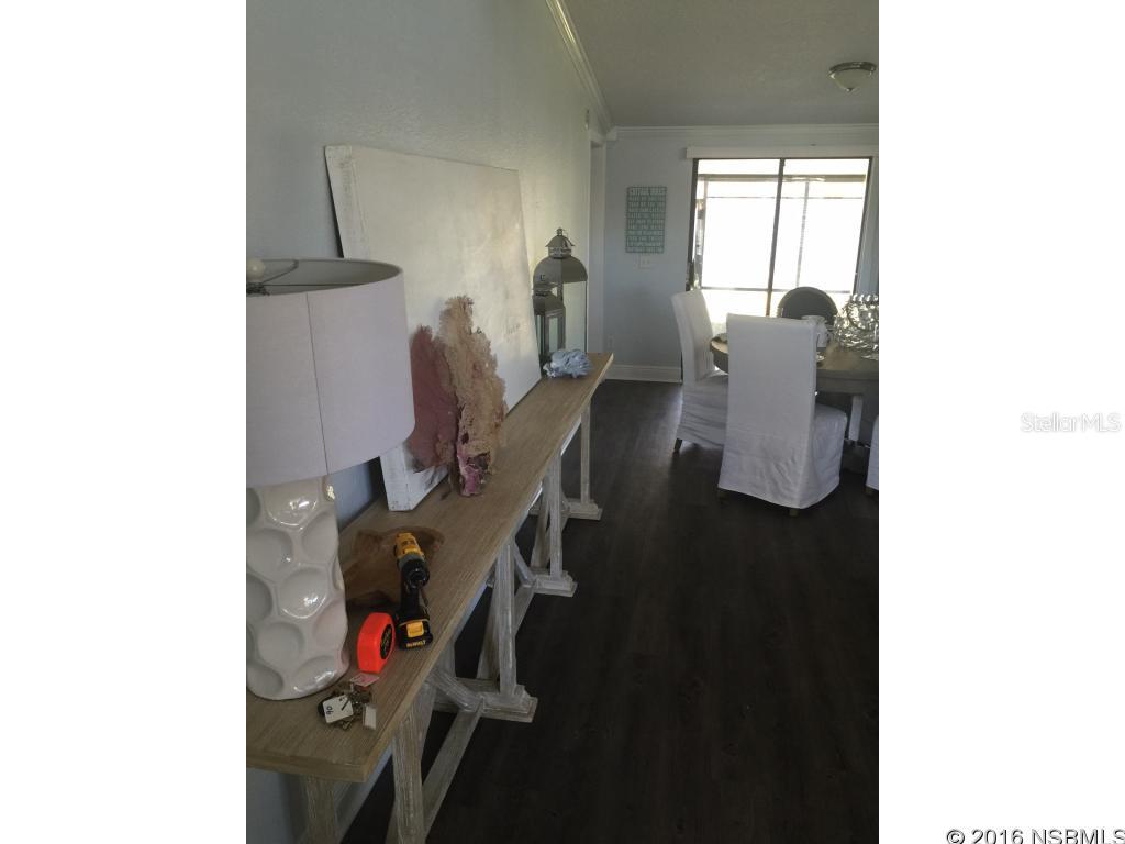 Riverwalk Condo - Residential