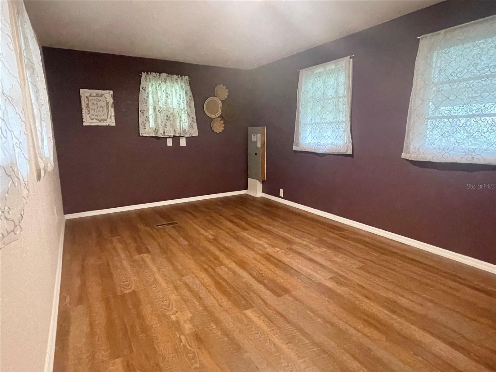 FLORIDA TRAILER ESTATES - Residential