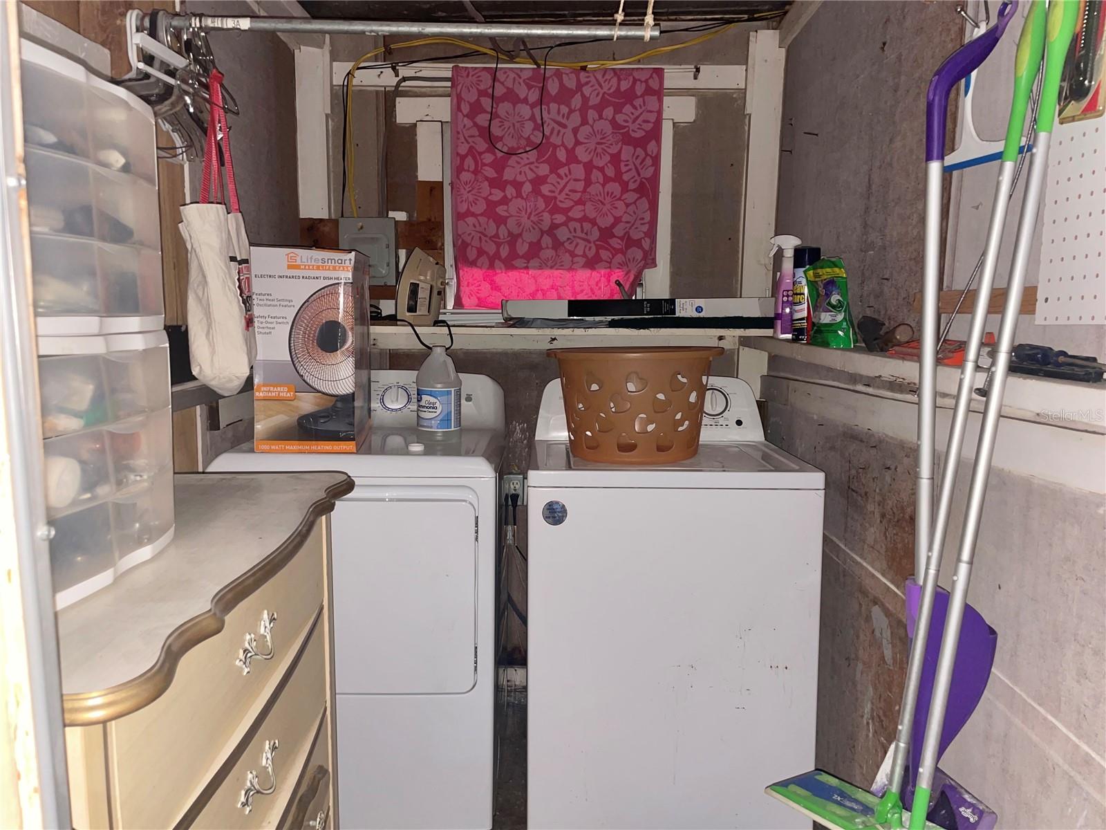FLORIDA TRAILER ESTATES - Residential