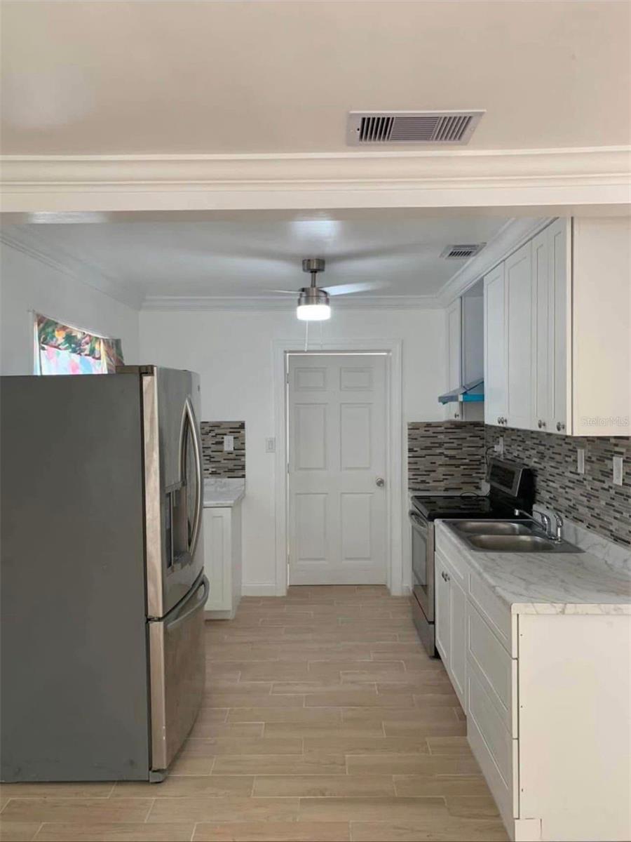 SOUTHRIDGE - Residential Lease