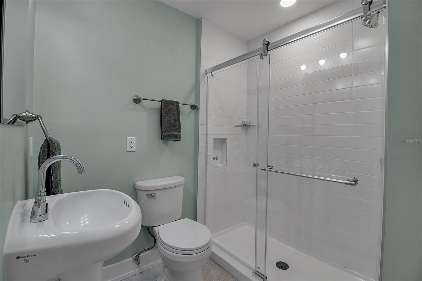 SAINT JUDES APTS - Residential