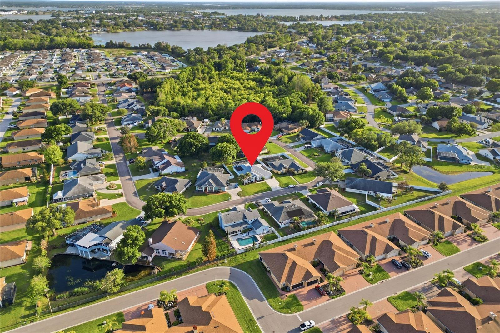 OVERLOOK ESTATES - Residential