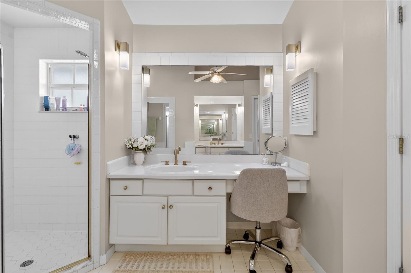 OVERLOOK ESTATES - Residential